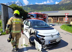 // Einsatz //  Aufräumen nach Verkehrsunfall