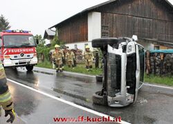 Aufräumen nach Verkehrsunfall